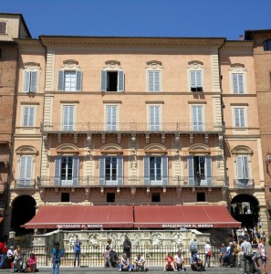 Palazzo della Mercanzia a Siena