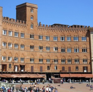 Palazzo Sansedoni a Siena
